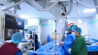 الدكتور عبدالوهاب الماتري يحقق نجاح جديد في إعادة نبضات القلب لسيدة في العقد السادس في المستشفى الامريكي بعدن - العاصفة نيوز
