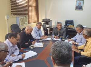 تنفيذاً لتوجيهات المحافظ لملس: إجراءات لتفعيل عملية تحصيل ايرادات صندوق النظافة من الاسواق في العاصمة عدن 