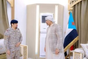 الرئيس القائد عيدروس الزبيدي يستقبل وفداً من قيادة القوات المشتركة للتحالف العربي