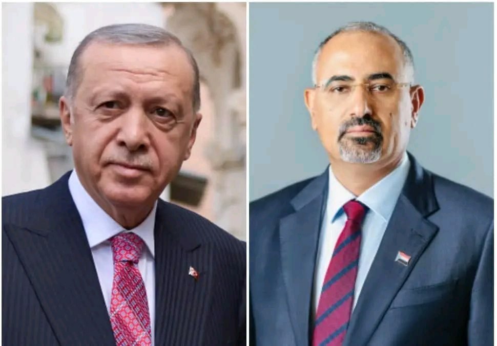 الرئيس الزُبيدي يهنئ الرئيس رجب طيب أردوغان بمناسبة إعادة انتخابه رئيساً لجمهورية تركيا لفترة رئاسية جديدة