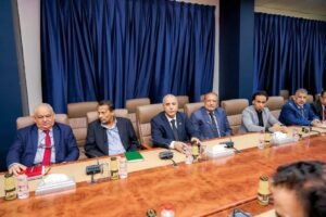 الرئيس الزُبيدي يترأس اجتماعا لهيئة الرئاسة والهيئات المساعدة