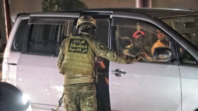 قوات العاصفة الرئاسية تدشن حملة منع حمل السلاح في العاصمة عدن