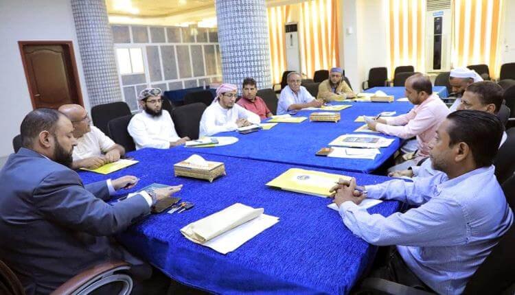 تشكيل فريق من خطباء ودعاة وأئمة مساجد العاصمة عدن للنزول لمدارس الثانوية