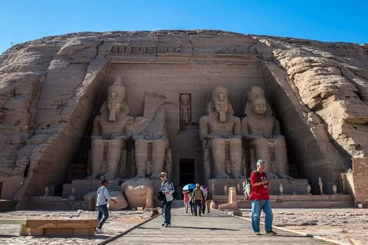 FB IMG 1711883008703 - رئيس هيئة تنشيط السياحة: نمو التدفق السياحي لمصر قد ينخفض بسبب حـ ـرب غـ ـزة