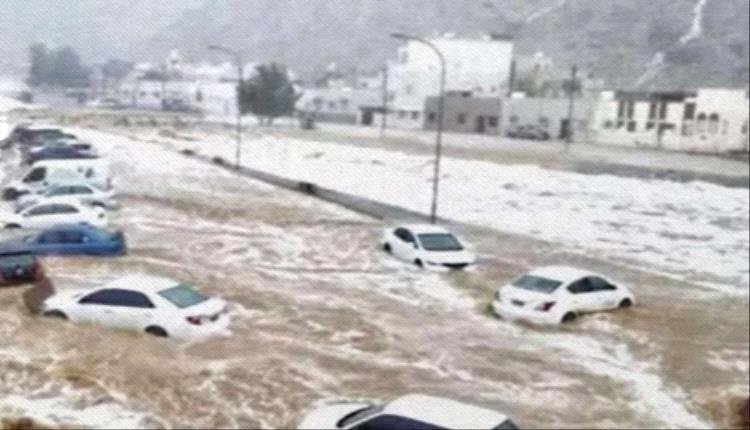 432f3b77 6832 4800 a20c d3705323905c - فلكي يكشف عن أكثر المناطق اليمنية المهددة بالعواصف الرعدية