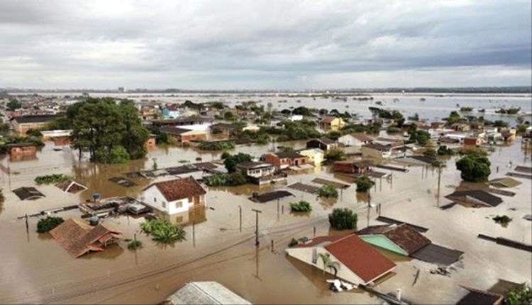 5c7456f7 dc0b 494d 883d cd05c884a615 - البرازيل.. ارتفاع حصيلة ضحايا الفيضانات لـ66 قتيلا وأكثر من 100 مفقود