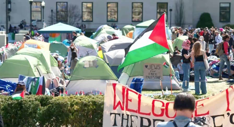 IMG 20240505 WA0126 - الجامعات الأمريكية تستعد لمزيد من الاحتجاجات المؤيدة للفلسطينيين خلال احتفالات التخرج
