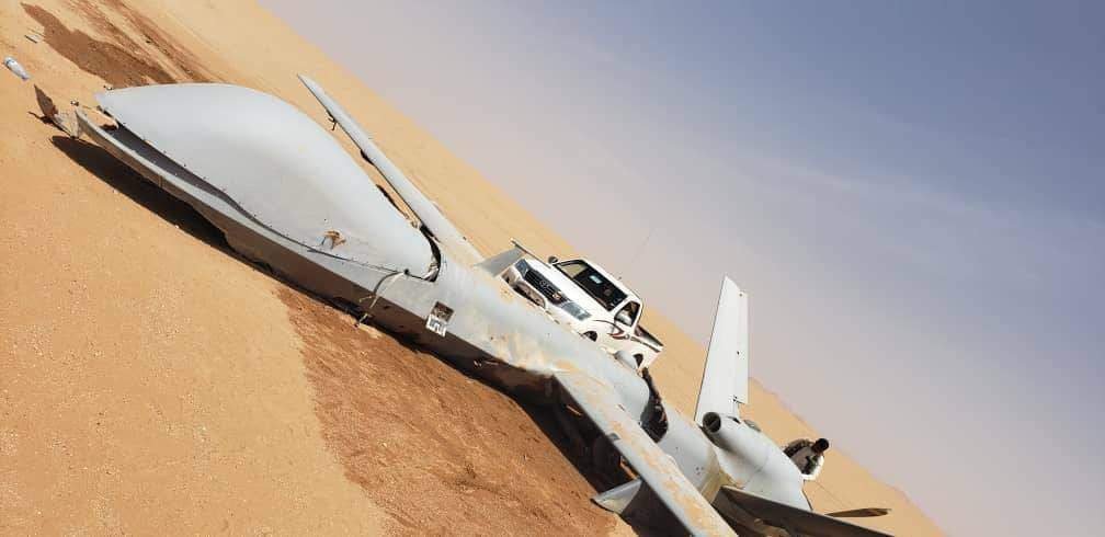 IMG 20240529 WA0020 - سقوط طائرة مسيرة مجهولة قرب جبهة العلم شمالي مأرب اليمنية 