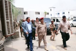 IMG 20240704 WA0062 - اللواء الشعيبي يستقبل وزير الدفاع الداعري بالعاصمة عدن 