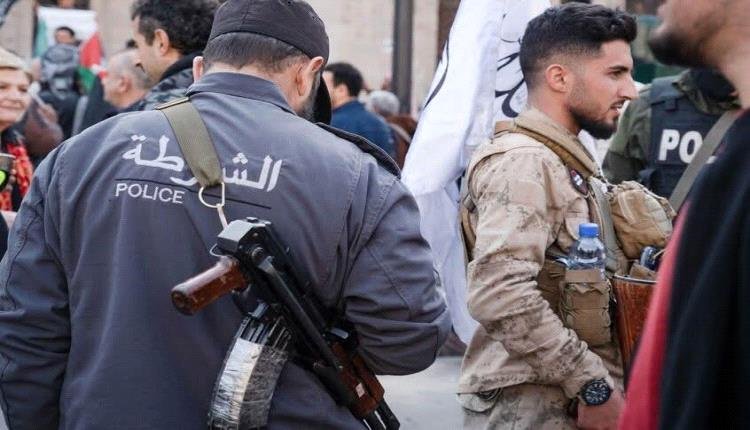 سوريا: إشتباكات عنيفة بين موالين للنظام السابق و قوات الأمن في منطقة جبلة وريفها