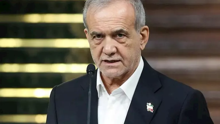 رئيس إيران يرفض "الوصاية الخارجية" ويؤكد قدرة المنطقة على حل أزماتها 2025 8 12 11 36 46 929.webp