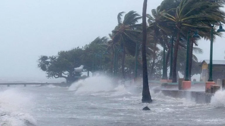 اليونان.. تعليق خدمات العبّارات بسبب سوء الأحوال الجوية 2026 2 15 12 55 34 135.webp