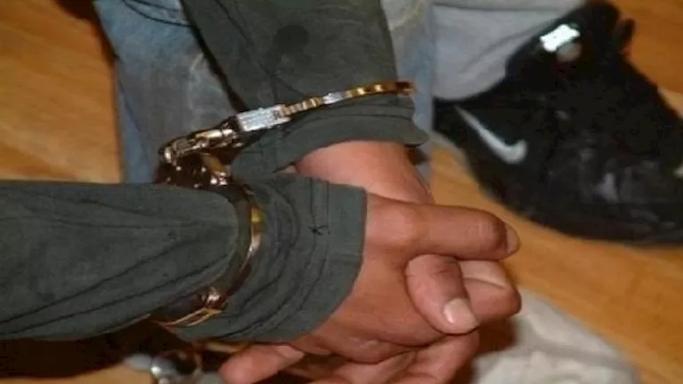 صحفي أمريكي: اعتقال عملاء موساد في قطر والسعودية خططوا لتفجيرات 2013 8 5 17 19 41 402.webp