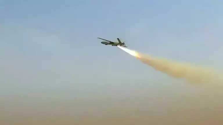 الحرس الوطني الكويتي يسقط 5 طائرات مسيّرة خلال 24 ساعة 2024 10 7 20 36 18 119.webp