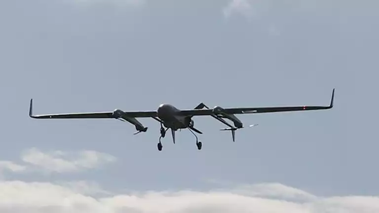 البث الإسرائيلية: استهداف مسيرة لمبنى يقطنه إسرائيليون في أبو ظبي 2025 2 17 12 11 56 631.webp