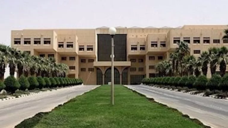 حاولت الاقتراب من الرياض والخرج.. الدفاع السعودية تعلن اعتراض وتدمير 8 طائرات مسيرة 2025 7 2 22 32 43 79.webp