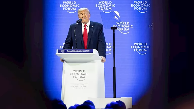 ترامب: العملية الأمريكية تسير قبل الموعد المحدد 2026 1 22 13 30 49 247.webp