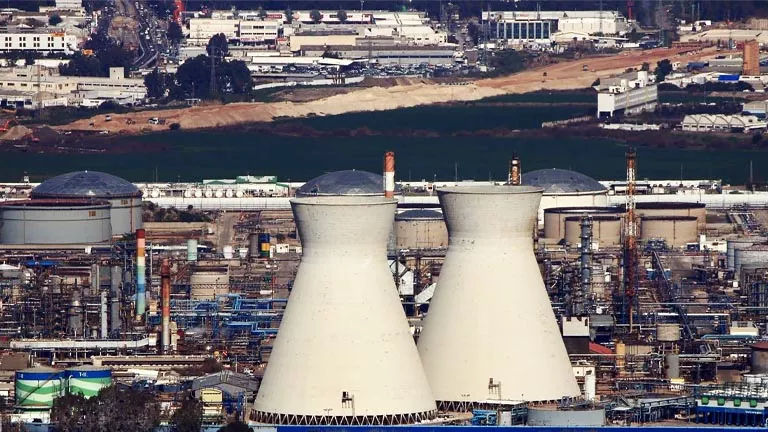 إيران تستهدف ديمونة رداً على الهجوم على منشأة نطنز النووية.. فيديو 2026 3 21 19 58 53 242.webp