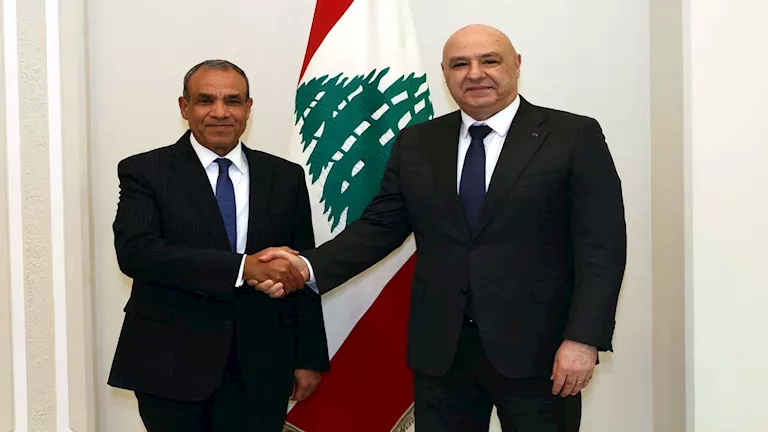 وزير الخارجية يعرب عن رفض مصر لسياسة العقاب الجماعي في لبنان 2026 3 26 15 22 2 581.webp
