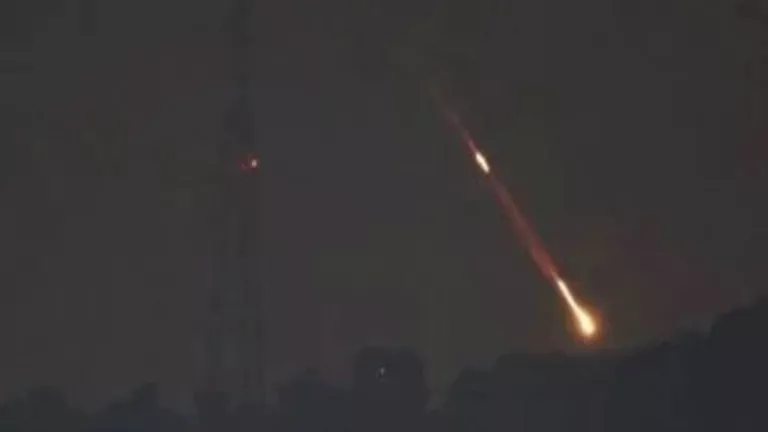 بسرب من الطائرات المسيرة.. حزب الله يستهدف قاعدة رامات دافيد شمال إسرائيل 2026 3 2 1 37 14 420.webp