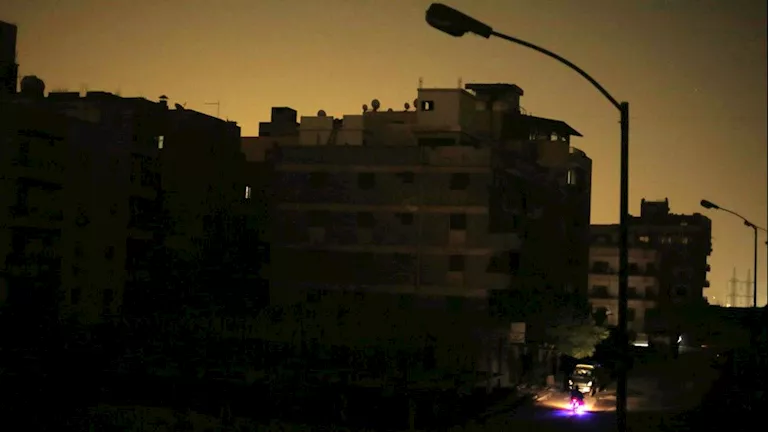 انقطاع شامل للكهرباء في العراق والسلطات تعمل على إعادة تشغيل الشبكة 2026 3 4 19 51 11 527.webp