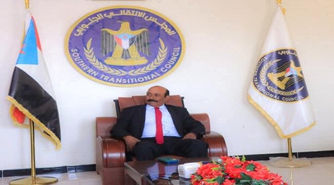 بعد أمر قهري بحقه… رئيس انتقالي شبوة يكشف ضغوطًا مورست لإجباره على السفر إلى الرياض بعد أمر قهري بحقه… رئيس انتقالي شبوة يكشف ضغوطًا مورست لإجباره على السفر إلى الرياض