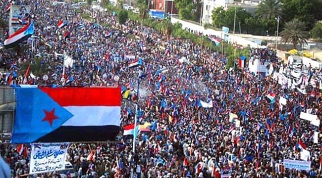 الحضور الذي لا يغيب ويتجاوز الواجهة .. قراءة في دلالات المشهد الحضور الذي لا يغيب ويتجاوز الواجهة .. قراءة في دلالات المشهد