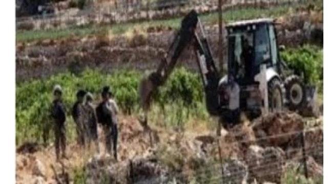 استشهاد أربعة فلسطينيين في قصف إسرائيلي متزامن على غزة وخان يونس استشهاد أربعة فلسطينيين في قصف إسرائيلي متزامن على غزة وخان يونس