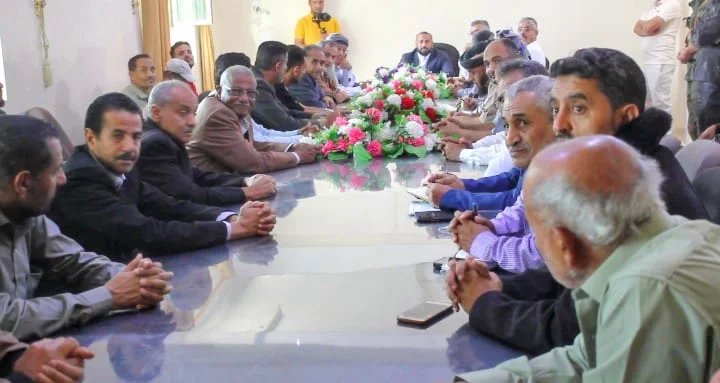 محافظ الضالع يعقد أول اجتماع للمكتب التنفيذي بالمحافظة IMG 20260325 WA0052