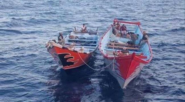 خفر السواحل تضبط قاربين متورطين في التهريب خفر السواحل تضبط قاربين متورطين في التهريب