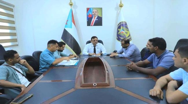 مالية المجلس الانتقالي تناقش تطوير الأداء وتعزيز الانضباط الوظيفي مالية المجلس الانتقالي تناقش تطوير الأداء وتعزيز الانضباط الوظيفي