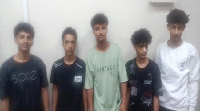 شرطة المعلا تضبط عصابة متورطة في سرقة الأغنام شرطة المعلا تضبط عصابة متورطة في سرقة الأغنام