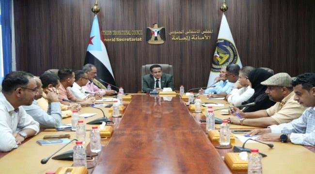 القائم بأعمال الأمين العام يلتقي هيئة الشؤون القانونية ويشدد على مضاعفة الجهود لحماية حقوق ومكتسبات شعب الجنوب القائم بأعمال الأمين العام يلتقي هيئة الشؤون القانونية ويشدد على مضاعفة الجهود لحماية حقوق ومكتسبات شعب الجنوب