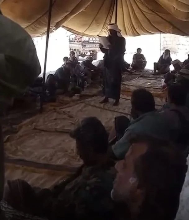 أحور تنهي خلافًا دام أربع سنوات في قرية الرقُب بلودر IMG 20260415 WA00582