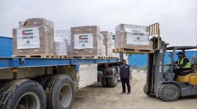 الإمارات.. قافلة مساعدات طبية تحمل 53 طناً تدخل قطاع غزة الإمارات.. قافلة مساعدات طبية تحمل 53 طناً تدخل قطاع غزة