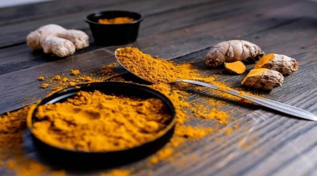 تحذير طبي بشأن الكركم والجروح تحذير طبي بشأن الكركم والجروح