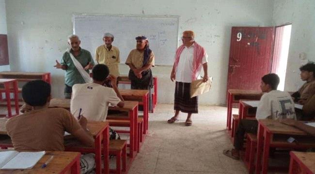 انتقالي مودية يتفقد سير الامتحانات النهائية في ثانوية جواس انتقالي مودية يتفقد سير الامتحانات النهائية في ثانوية جواس