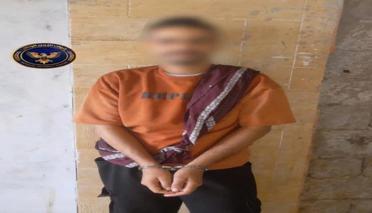 قوات طوق العاصمة عدن تضبط مطلوباأمنيا بقضية قتل 427e5c05 7ae9 45fd a45c 4626184d0112