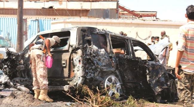 الجنيدي: إدراج محكومين في قضية تفجير موكب المحافظ لملس ضمن صفقة التبادل يضع الجهات المعنية أمام مسؤولية كبيرة الجنيدي: إدراج محكومين في قضية تفجير موكب المحافظ لملس ضمن صفقة التبادل يضع الجهات المعنية أمام مسؤولية كبيرة