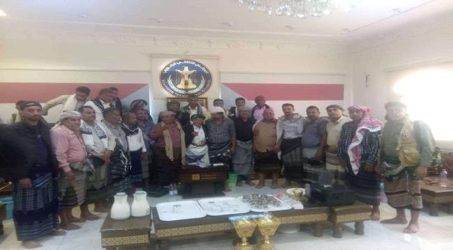الشيخ عبدالرب النقيب يستقبل قيادة انتقالي أبين الشيخ عبدالرب النقيب يستقبل قيادة انتقالي أبين