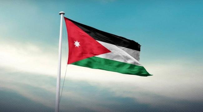 إطلاق صافرات الإنذار في الأردن بعد اختراق صواريخ إيرانية أجواء المملكة إطلاق صافرات الإنذار في الأردن بعد اختراق صواريخ إيرانية أجواء المملكة