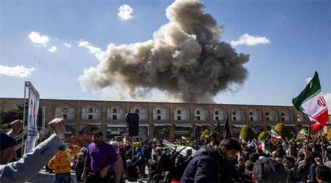 انفجارات متزامنة تهز محافظات إيرانية مع استمرار الضربات الأمريكية لليلة السابعة انفجارات متزامنة تهز محافظات إيرانية مع استمرار الضربات الأمريكية لليلة السابعة