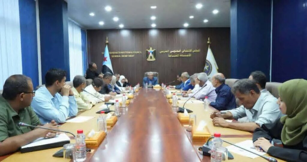 الأمانة العامة في الانتقالي الجنوبي تُحيّي جماهير الجنوب وتدين قمع المتظاهرين وتؤكد استمرار التصعيد السلمي FB IMG 1783516901304