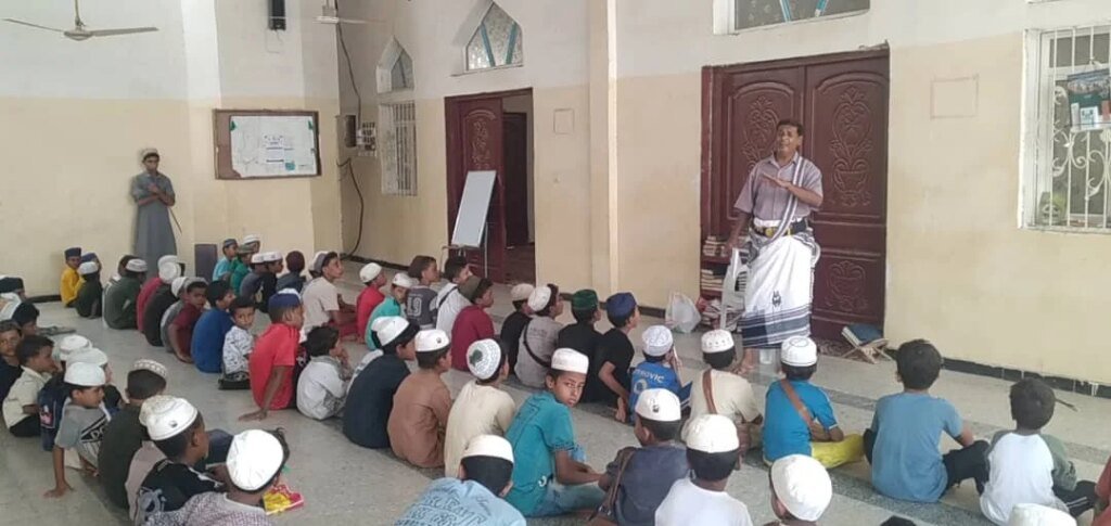 انتقالي أحور يدشن البرنامج الصيفي لطلاب جامع جمال الدين بالمديرية IMG 20260720 WA0048