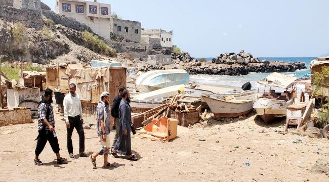 مدير عام التواهي يتفقد موقع إنشاء مقر سقيفة حراج الصيادين بساحل رامبو مدير عام التواهي يتفقد موقع إنشاء مقر سقيفة حراج الصيادين بساحل رامبو